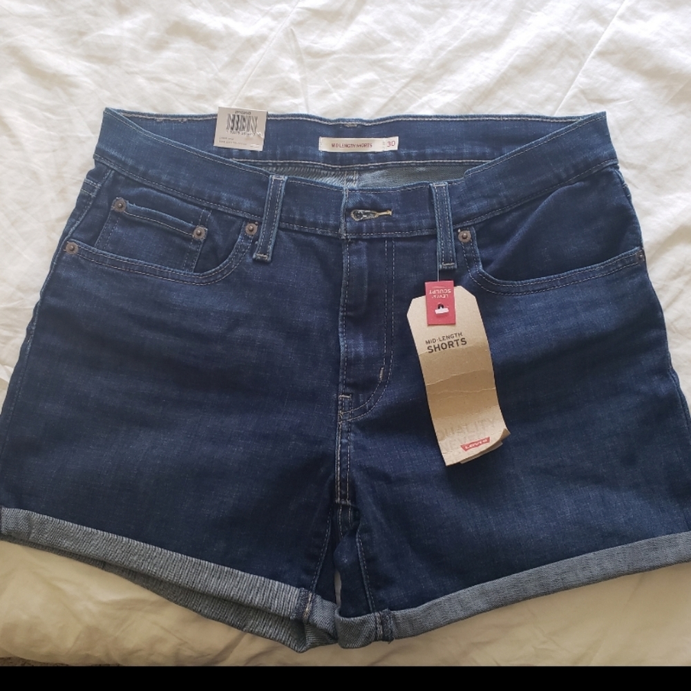 Levi's Jean Shorts NWT